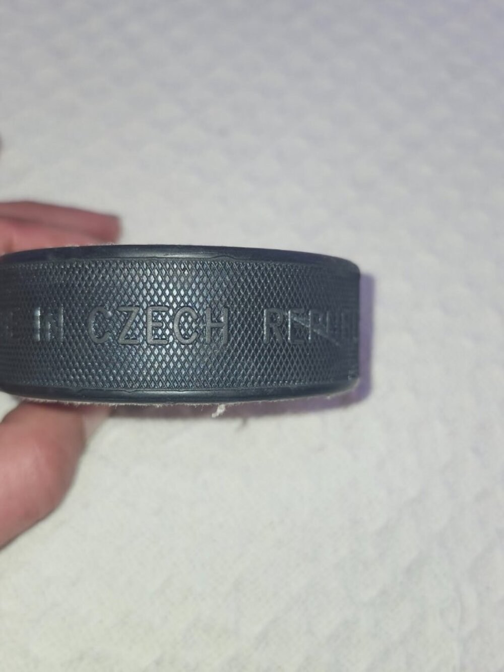 Official Rubena Brand Hockey Puck - Philadelphia Sports Teams - Sidney 10.19.19 - Picture 7 of 7